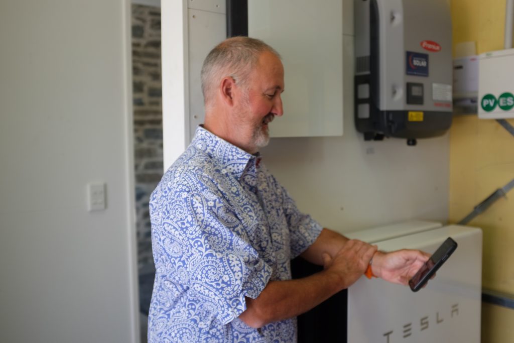 what-to-look-for-in-a-solar-inverter-dunedin-solar